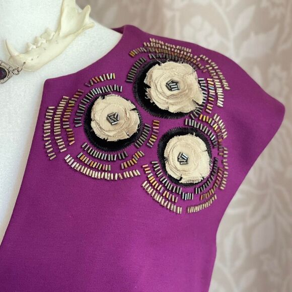 NWT Trina Turk Purple Beaded Floral Embellished Sheath Dress MSRP $268 Size 6 - Picture 5 of 8